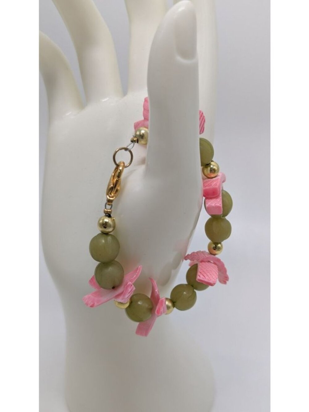 Green/Pink Textured Abstract Beaded Bracelet